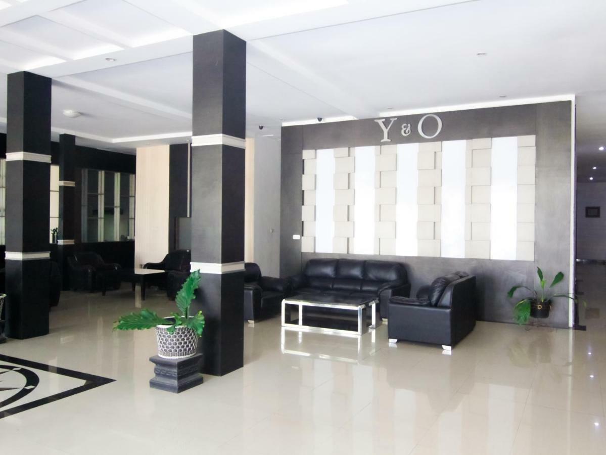 Yno Castle Hotel Malang Bagian luar foto